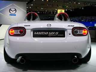 Illustration for article titled Mazda MX-5 Superlight Concept: Live Photos